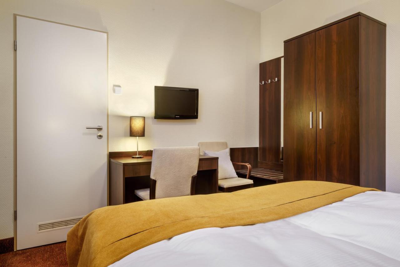 Novum Hotel Eleazar City Center Hamburg-Harburg Exteriör bild