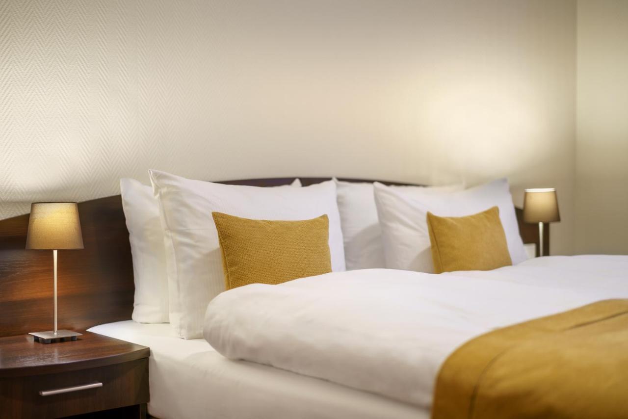 Novum Hotel Eleazar City Center Hamburg-Harburg Exteriör bild