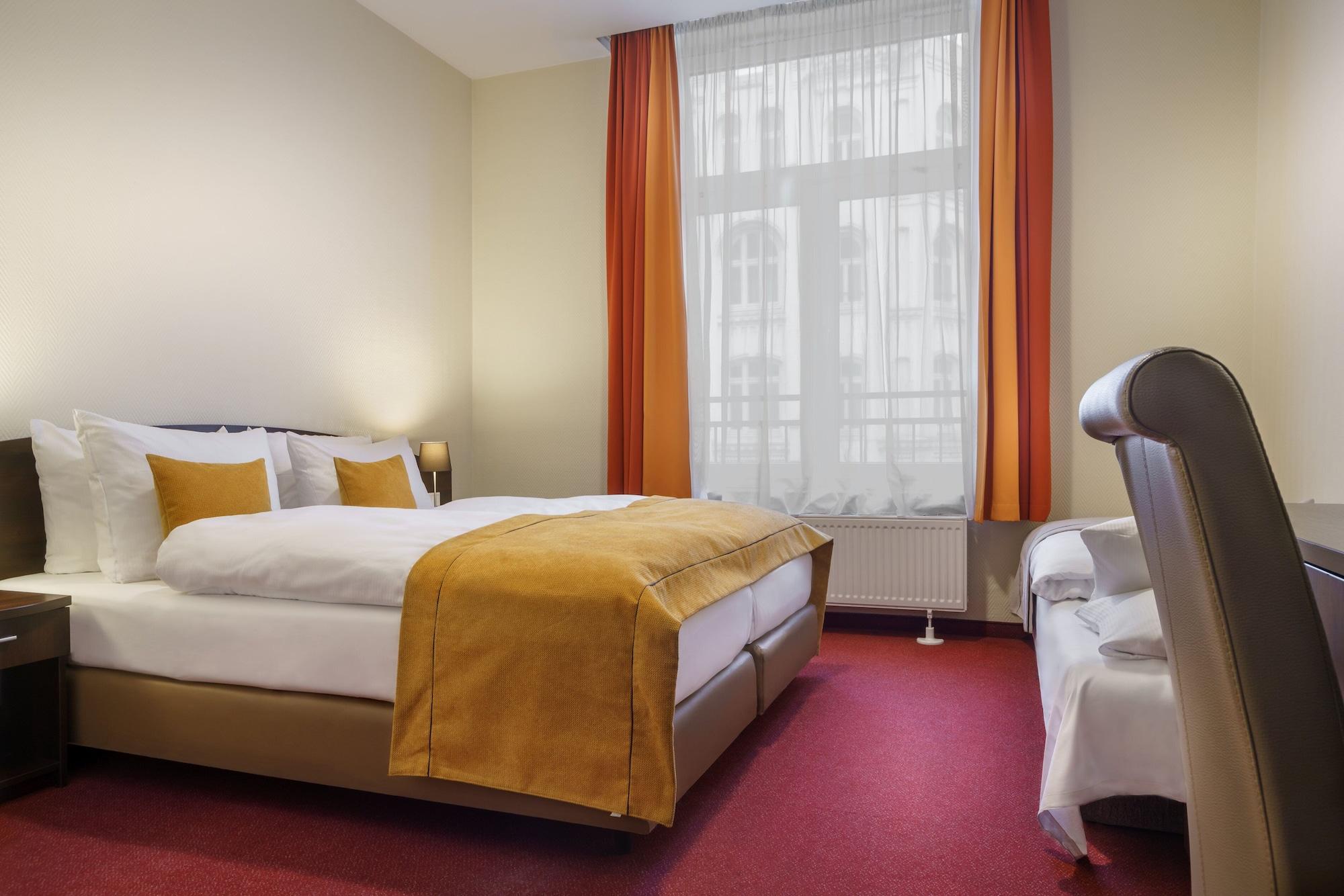 Novum Hotel Eleazar City Center Hamburg-Harburg Exteriör bild