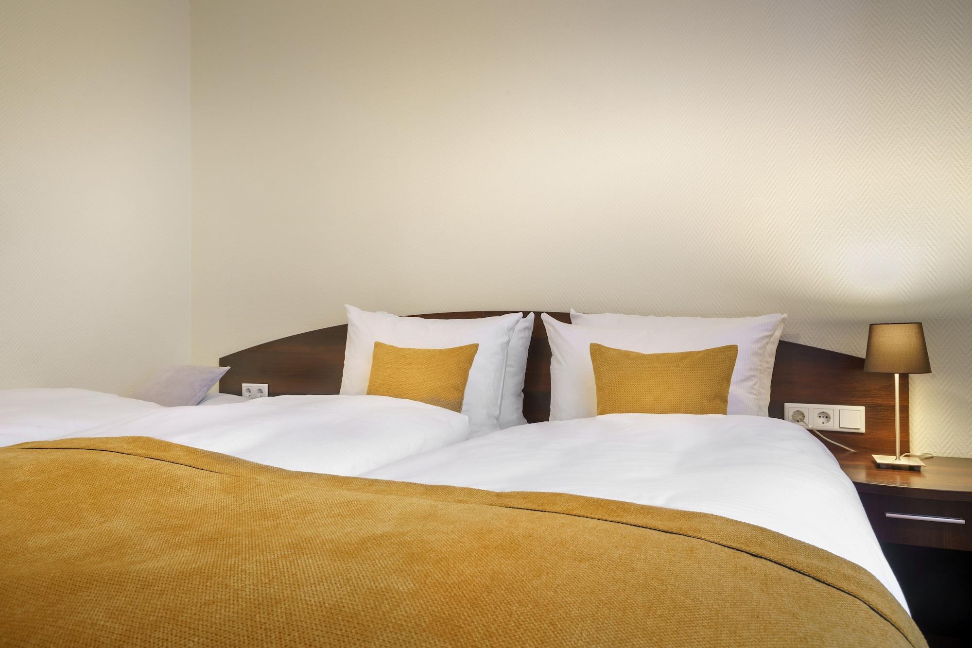 Novum Hotel Eleazar City Center Hamburg-Harburg Exteriör bild