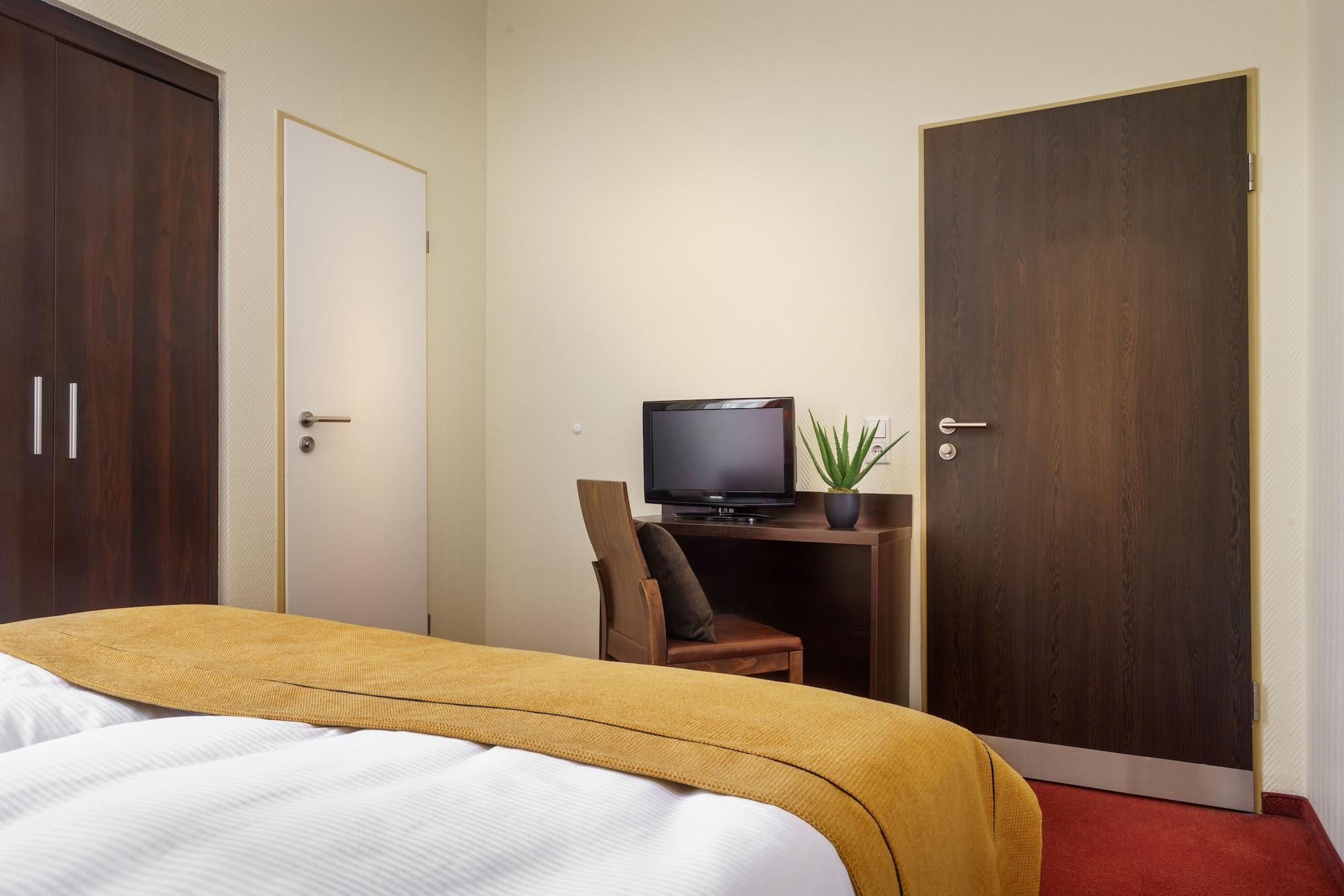 Novum Hotel Eleazar City Center Hamburg-Harburg Exteriör bild