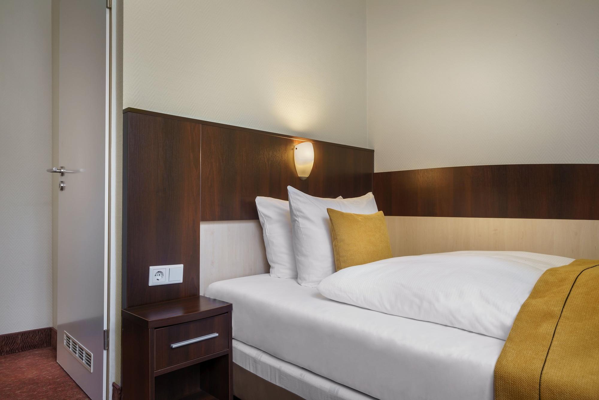 Novum Hotel Eleazar City Center Hamburg-Harburg Exteriör bild